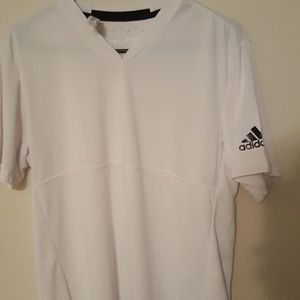 Adidas tshirt